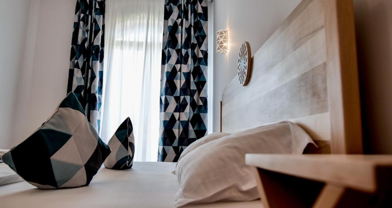 Bed and Breakfast Conacul Olarilor Baia de Fier Exterior foto